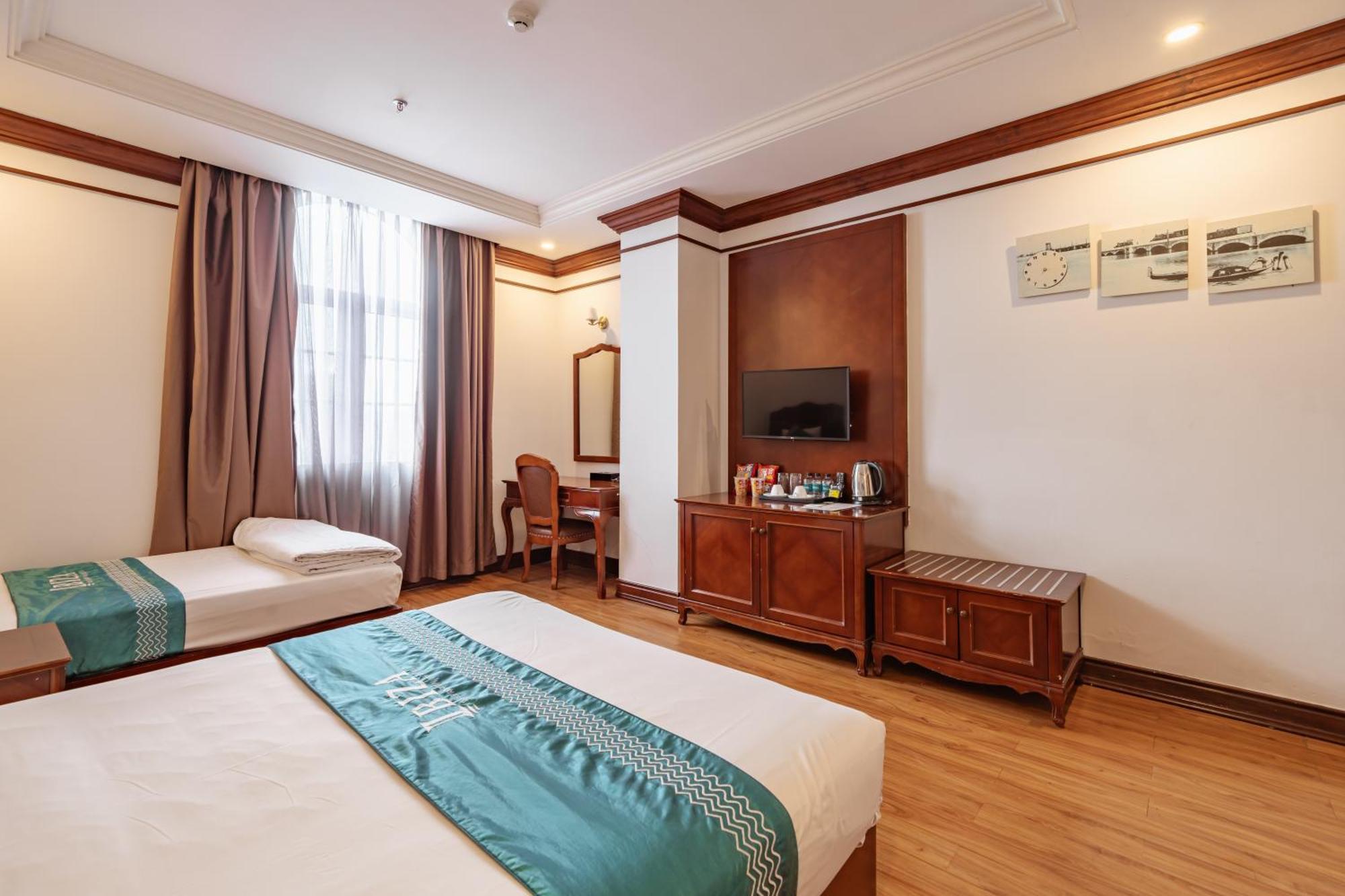 Ibiza Riverfront Da Nang Hotel Powered By Aston Exterior photo